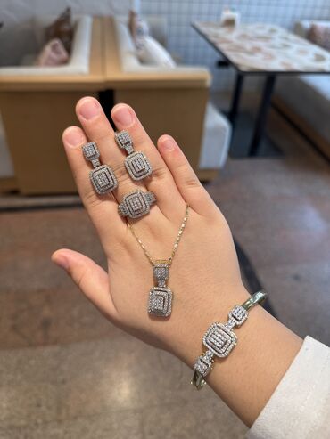 Наборы украшений: Под бриллиантик😍шикарный набор