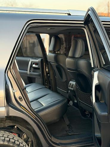 Toyota: Toyota 4Runner: 2020 г., 4 л, Автомат, Бензин, Внедорожник — 9