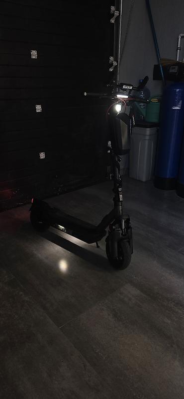İşlənmiş Elektrik samokat 11", > 1000 Vt, 36 - 45 km/s, Ünvandan götürmə, Ödənişli çatdırılma