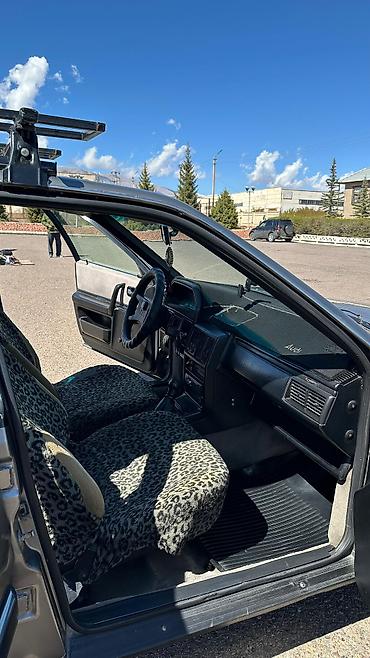 Audi: Audi 100: 1986 г. — 14