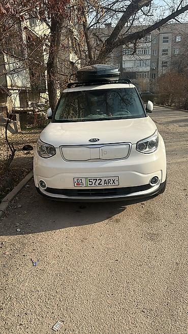 byd e6: Kia Soul: 2019 г., 0.4 л, Автомат, Электромобиль, Универсал — 2