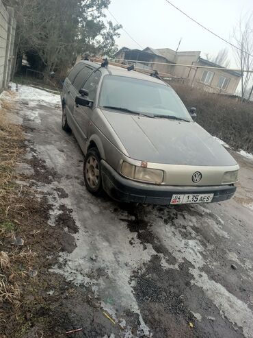 volkswagen жук новый: Volkswagen Passat: 1993 г., 2 л, Механика, Бензин, Универсал