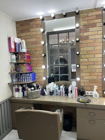 Мойки и раковины: Продается!!!! Распродают Салон по стоимости )можете звонить или писать — 7