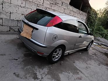 Ford Focus: 1998 г., 2 л, Механика, Бензин, Хэтчбэк