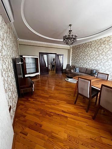 Сниму квартиру: 2 комнаты, 106 м² — 8