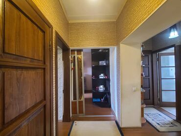 1 комнатная квартира бишкек продажа: 3 комнаты, 65 м², Индивидуалка, 4 этаж, Евроремонт
