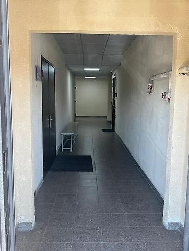 макс: Сдаю Офис целиком: 145 м², В жилом комплексе, С ремонтом, С парковкой — 2