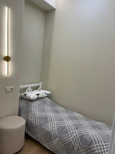 Долгосрочная аренда квартир: 3 комнаты, Агентство недвижимости, Без подселения, С мебелью полностью — 5