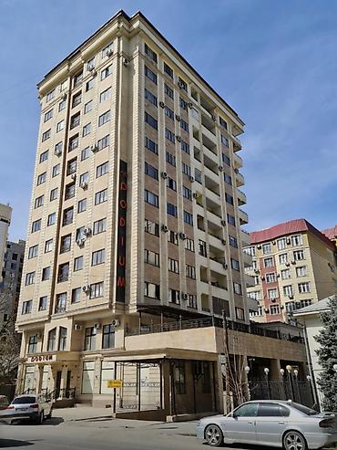 2 комнаты, 65 м², Золотой квадрат Элитка, 12 этаж, Старый ремонт