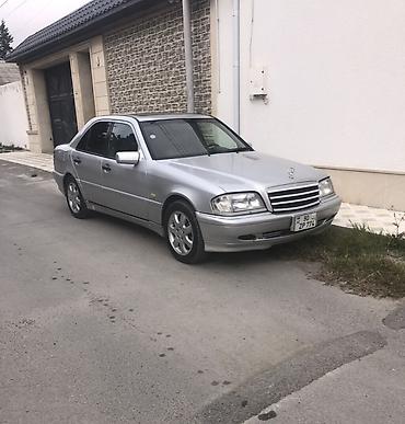 mercedes satilir: Mercedes-Benz C-Class: 2.8 l | 1995 il Sedan — 3