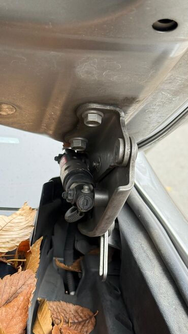 Lexus: Lexus ES: 2019 г., 2.5 л, Вариатор, Гибрид, Седан — 25