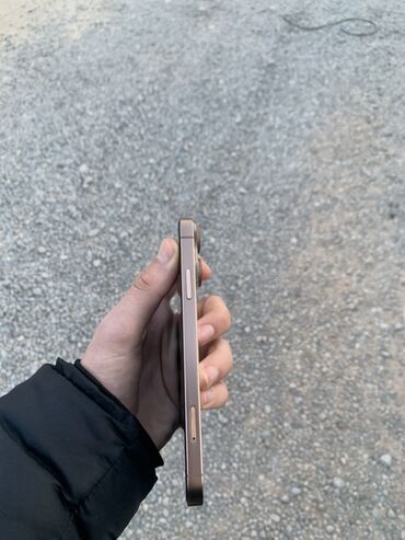 Apple iPhone: IPhone 11 — 2