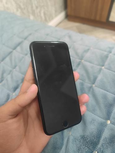 iphone 7 2013: IPhone 7, Qara, Barmaq izi — 2