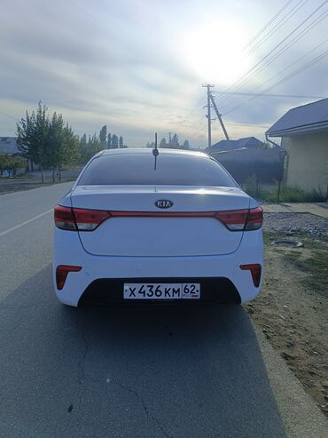 Kia: Kia Rio: 2018 г., 1.6 л, Автомат, Бензин, Седан