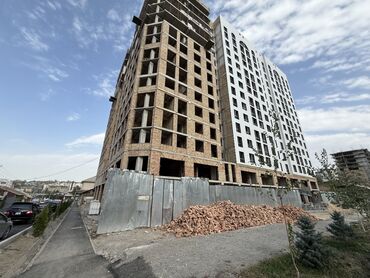 продаю участок пригородное: Строится, 4 комнаты, 107 м²
