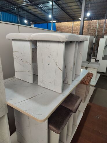 Кухонные столы и стулья: Кухонный стол и стул, Новый, Бесплатная доставка — 16