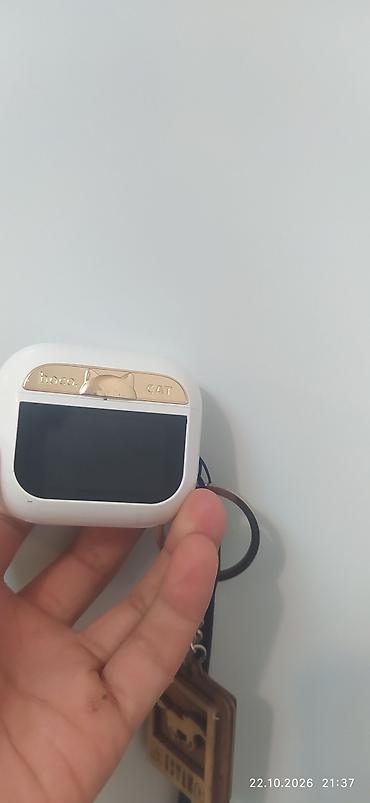 проекция для автомобиля: Bluetooth-наушники Hoco CAT с кейсом с цветным дисплеем - — 4