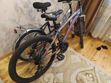 isma bizon: İşlənmiş Şəhər velosipedi Adidas, 24", sürətlərin sayı: 7, Ünvandan götürmə