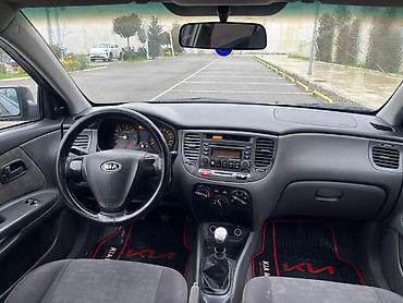 honda insight: 1500 azn ilkin odenis gunu 25 manatdan 30 ay qalmag sertile — 9