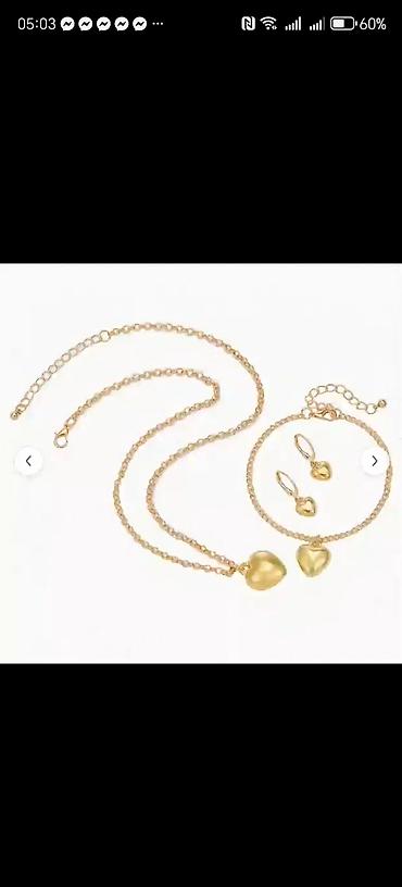 Setovi nakita: Komplet nakita – zlatna boja, motiv srca Sadrži: - Ogrlicu sa — 5