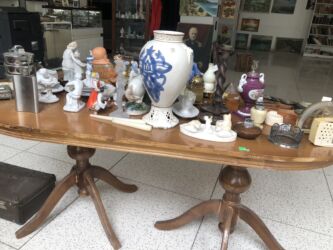 письменный стол: Qonaq masası, İşlənmiş, Oval masa