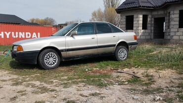 авто ауди: Audi 80: 1988 г., 1.8 л, Механика, Бензин, Седан