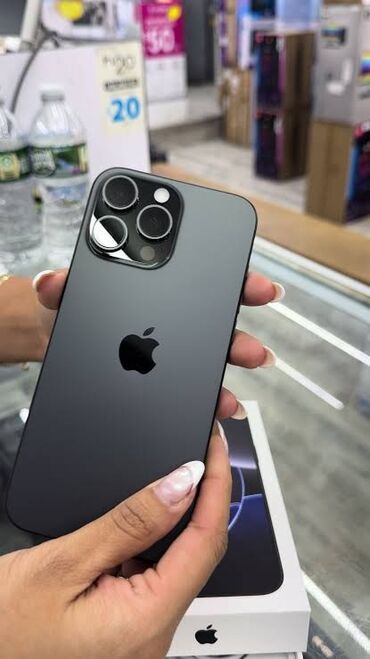 Apple iPhone: IPhone 16 Pro Max, Б/у, 256 ГБ, Black Titanium, Зарядное устройство, Защитное стекло, Чехол, 100 %