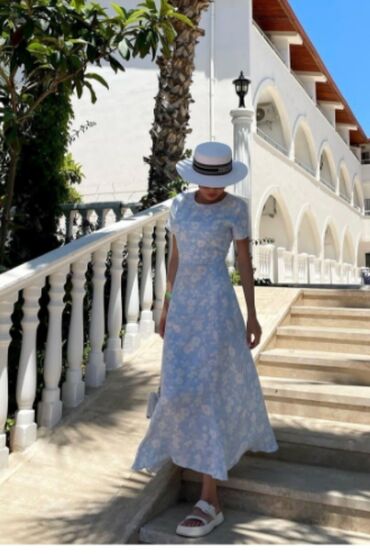платье с белым воротником: Повседневное платье, Лето, S (EU 36)
