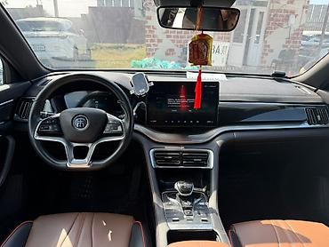 ev: BYD Song Plus: 2021 г., 1.5 л, Бензин, Кроссовер — 6
