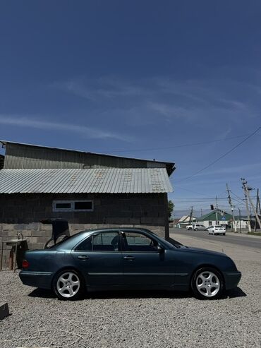 купить коммерческую недвижимость: Mercedes-Benz E-Class: 2000 г., 2.7 л, Автомат, Дизель, Седан