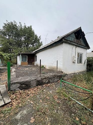 Үйлөрдү сатуу: 2 бөлмө, 45 м², 4 соток, Сокулук, Риелтор — 2