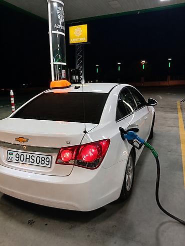avto aksesuar kredit: Chevrolet Cruze LT sedan - Kuzov: sedan, ağ rəng - Komplektasiya: LT — 1