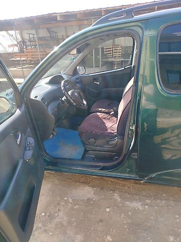 Toyota: Toyota Yaris Verso: 2003 г., 1.3 л, Автомат, Бензин, Минивэн — 13