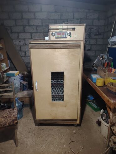 Digər: Inqubator satilir tam avtomatik 840 yumurta tutumlu 950 azn