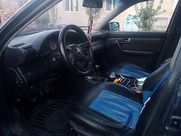 аудио касета: Audi 100: 1994 г., Бензин, Седан — 10