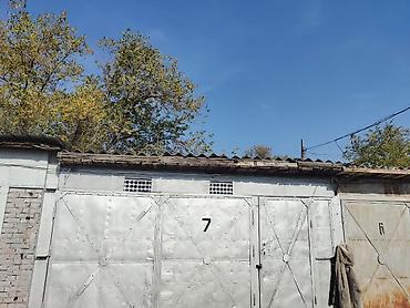 Кыймылсыз мүлк: Сдается гараж в г. Кара-Балта район 40 лет Киргизии! Характеристики — 1