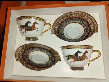 Qab-qacaq və mətbəx ləvazimatlarının alışı: Hermes Cheval d'Orient Fransa, əl işi 12 person 95 predmet. İstifadə — 1