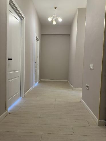 Kirayə mənzillər: Mayak residencdə 3 otaqlı mənzil kirayə verilir Mənzildə yaşayış — 8