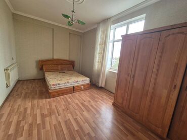 Uzunmüddətli kirayə mənzillər: Nizami rayonu,Neftçilər metrosu,Start idman kompleksinin yanında,16 — 3