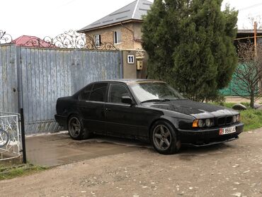BMW 5 series: 1991 г., 2.8 л, Механика, Бензин, Седан