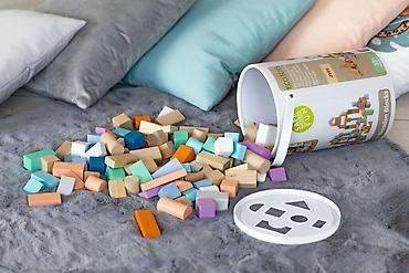 tom tailor farmerice: Drvene kocke 100 komada sa kanticom i sorterom – ECOTOYS Šifra — 6