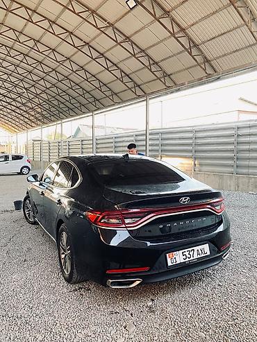 gra: Hyundai Grandeur: 2019 г., 2.4 л, Автомат, Бензин, Седан — 1
