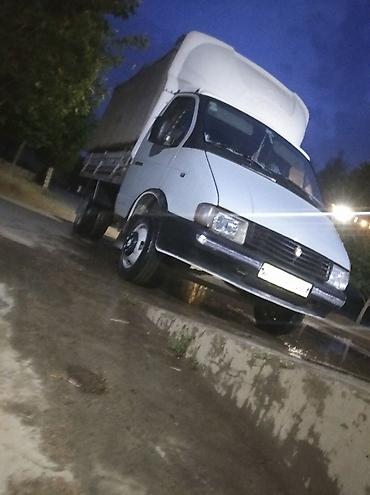 volkswagen transporter satilir: Yükdaşıma üçün orta ölçülü furqon tipli yük maşını. Xüsusiyyətlər: - — 1