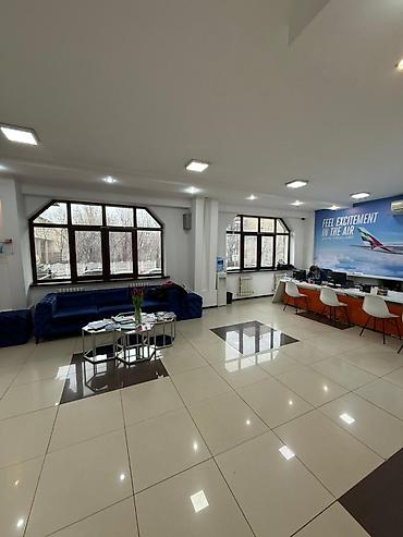 Аренда другой коммерческой недвижимости: Сдаётся в аренду коммерческое помещение на первой линии на пересечении — 10