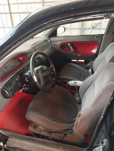 Mazda: Mazda Cronos: 1996 г., 2 л, Механика, Бензин, Седан — 5