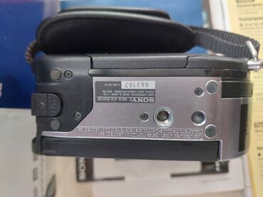 Videokameralar: Ela veziyyetdedir.Islenmeyib.Qiymetle bagli razilasa bilerik — 2