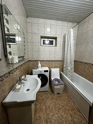 Долгосрочная аренда комнат: Сдается на длительный срок пол дома, система отопления газовое, по — 9