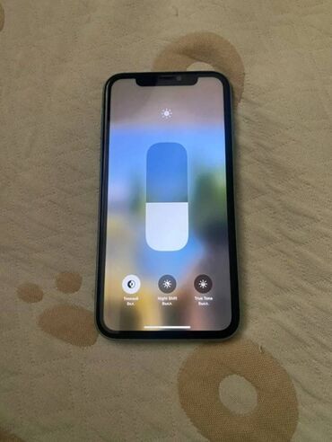 айфон 11 бу цена: IPhone 11, Б/у, 64 ГБ, Защитное стекло, Чехол, 77 %