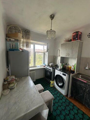 квартира дом кара балта: 2 комнаты, 42 м², Индивидуалка, 5 этаж, Косметический ремонт