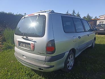 red bull nalepnice: Renault Espace monovolumen – siva boja, 5 vrata, prostrana kabina sa — 5